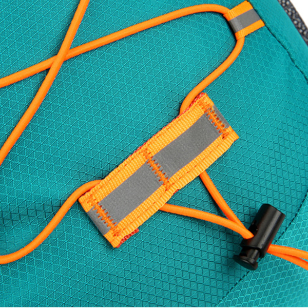 Mochila HydroPro: Mantenha-se Hidratado com Conforto e Estilo - Imagem 7