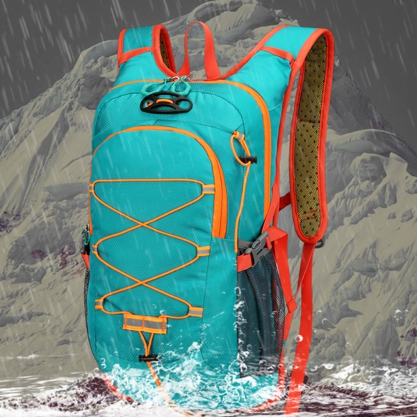 Mochila HydroPro: Mantenha-se Hidratado com Conforto e Estilo - Imagem 11