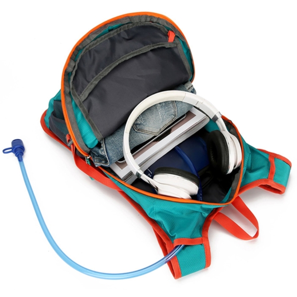 Mochila HydroPro: Mantenha-se Hidratado com Conforto e Estilo - Imagem 12