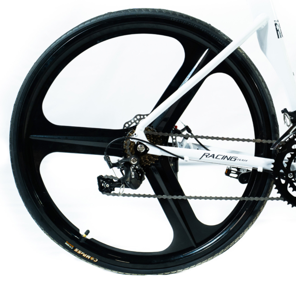 Bicicleta Speed Aro 700 Bike 16V AeroEdge Roda Liga de Alumínio Magnésio Freio a Disco Quadro Alumínio Resistente Leve Cor Branco - WCT FITNESS - Imagem 3