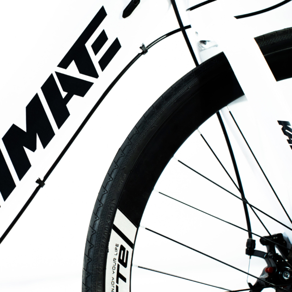 Bicicleta Speed Aro 700 Bike 16 Vel Marchas AeroEdge Freio a Disco Quadro Alumínio Resistente Leve Cor Branco - WCT FITNESS - Imagem 5
